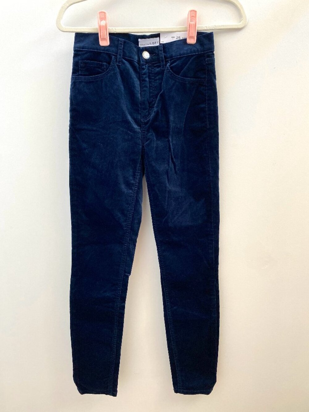 Loft Blue Velvet Slim Pockets Skinny Jeans NWT Size 0